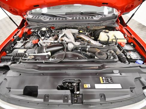 Used 2024 Ford F250 XLT image 11