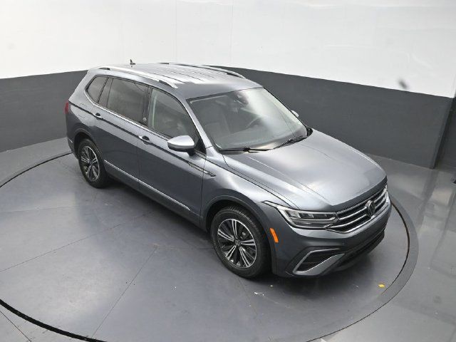 Used 2024 Volkswagen Tiguan Wolfsburg Edition FWD image 23