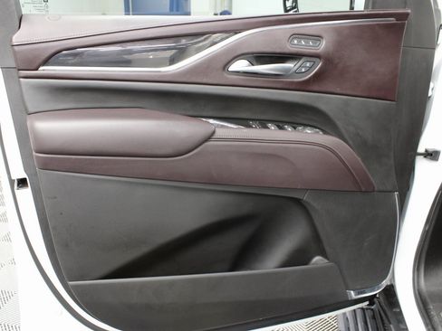 Used 2023 Cadillac Escalade Premium Luxury Platinum image 79