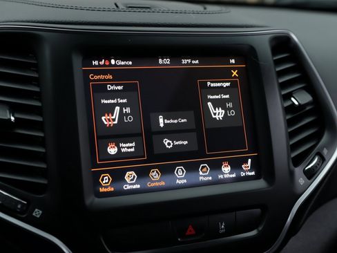 Used 2022 Jeep Cherokee Latitude Lux w/ Sun & Sound Group image 15