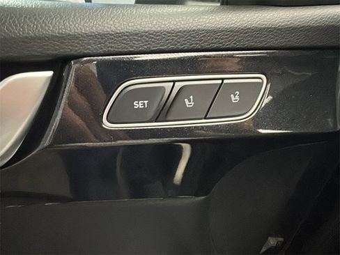 Used 2021 Hyundai Palisade Limited w/ Winter Package image 11