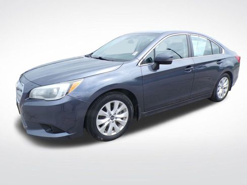 Used 2016 Subaru Legacy 2.5i Premium AWD/4WD image 2