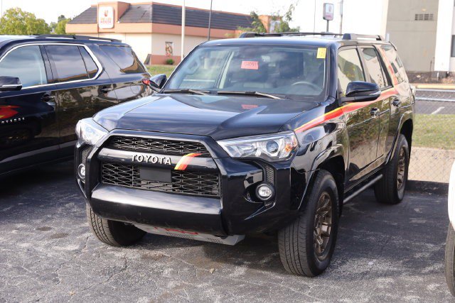 Used 2023 Toyota 4Runner 40th Anniversary SE AWD/4WD image 4