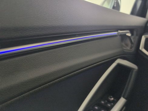 Used 2024 Audi Q3 2.0T Premium Plus image 26