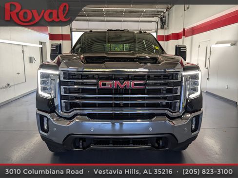 Used 2023 GMC Sierra 2500 SLT w/ SLT Premium Package image 6