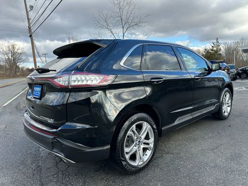 Used 2017 Ford Edge Titanium image 6