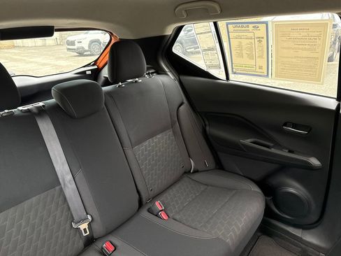 Used 2024 Nissan Kicks SV w/ Interior Electronics Package FWD image 22