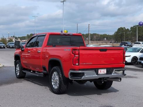 Used 2024 Chevrolet Silverado 2500 LTZ w/ LTZ Plus Package image 6