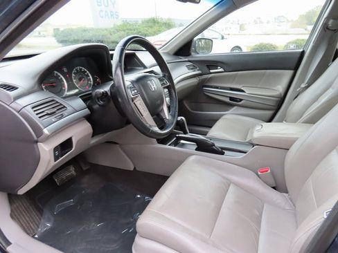 Used 2010 Honda Accord EX-L image 18