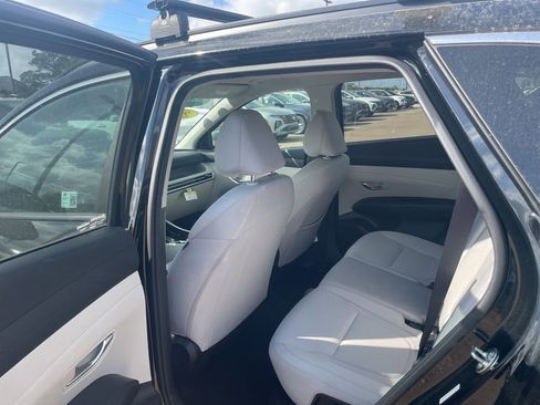 Certified 2025 Hyundai Tucson SEL image 12