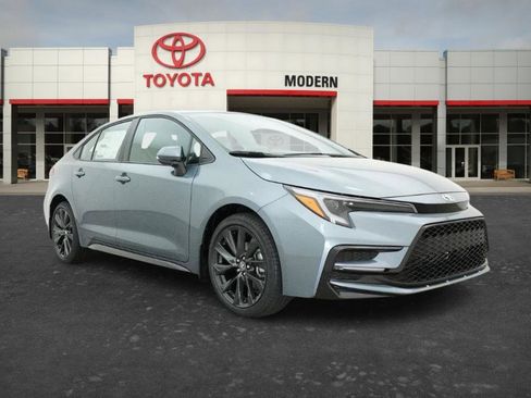 New 2026 Toyota Corolla SE FWD image 3