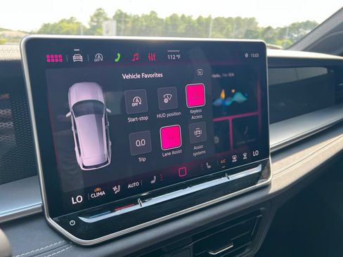 Certified 2026 Volkswagen Tiguan SE R-Line FWD image 17
