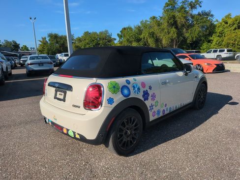 Used 2021 MINI Cooper Convertible w/ 6.5" Touchscreen Package FWD image 5