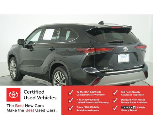 Certified 2024 Toyota Highlander Platinum AWD/4WD image 5