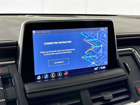 Used 2021 GMC Yukon XL AT4 w/ Rear Media and Nav Package image 7