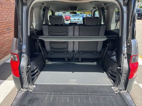 Used 2005 Honda Element EX image 34