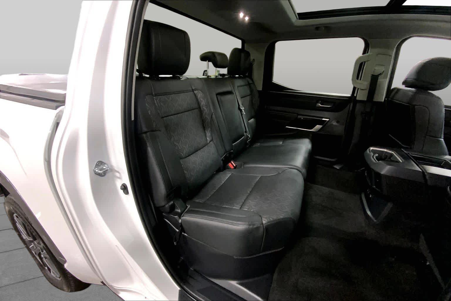 Used 2024 Toyota Tundra Limited AWD/4WD image 20