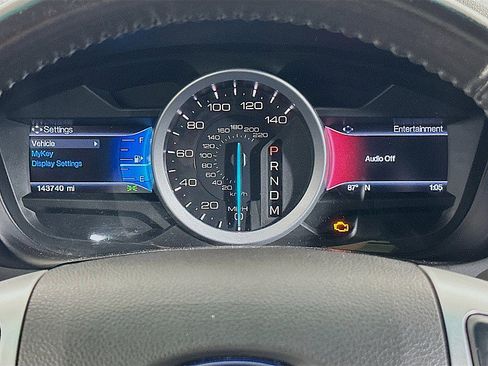 Used 2014 Ford Explorer XLT w/ Equipment Group 202A FWD image 13