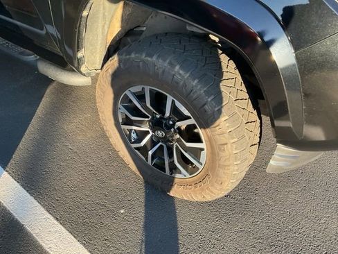 Used 2023 Toyota Tacoma TRD Sport w/ Advanced Technology Package AWD/4WD image 3