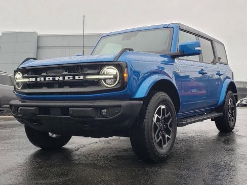 Used 2024 Ford Bronco Outer Banks AWD/4WD image 4