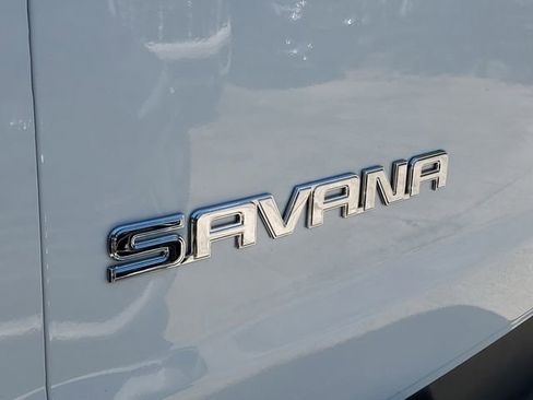 Certified 2025 GMC Savana 2500 w/ Driver Convenience Package RWD image 8