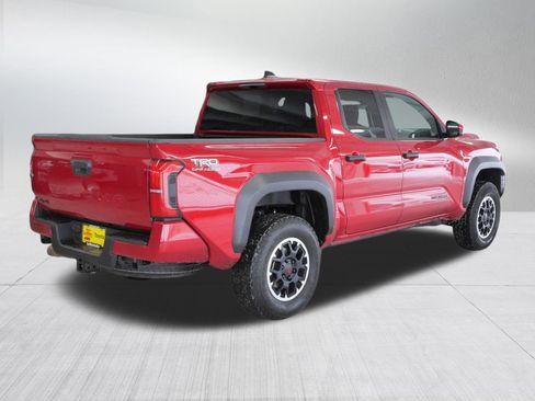 Used 2024 Toyota Tacoma TRD Off-Road image 8