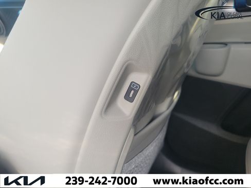 New 2026 Kia Sorento EX FWD image 15