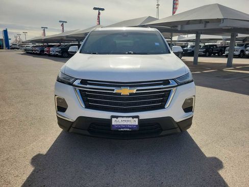 Used 2023 Chevrolet Traverse LT image 6