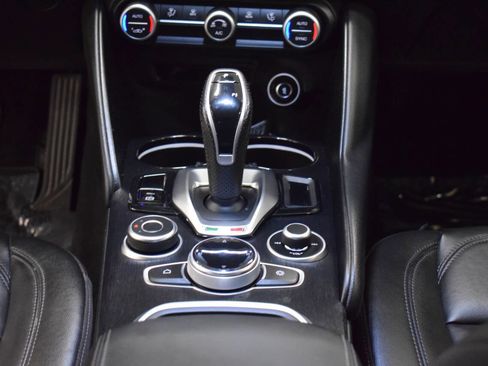 Used 2021 Alfa Romeo Giulia Sprint w/ Nero Edizione image 37