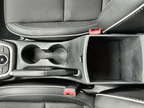 Certified 2024 Hyundai Venue Limited image 21