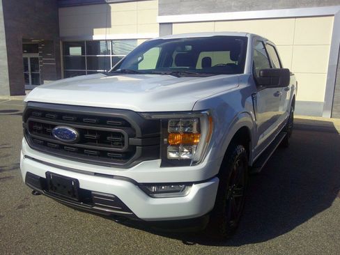 Used 2021 Ford F150 XLT w/ Equipment Group 302A High AWD/4WD image 43