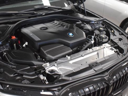 Used 2020 BMW 330i Sedan w/ M Sport Package image 67