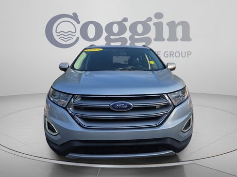 Used 2017 Ford Edge SEL w/ Equipment Group 201A AWD/4WD image 8