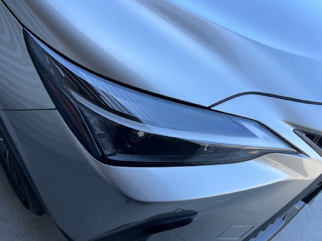 Used 2025 Lexus NX 350h AWD w/ Cold Area Package image 18