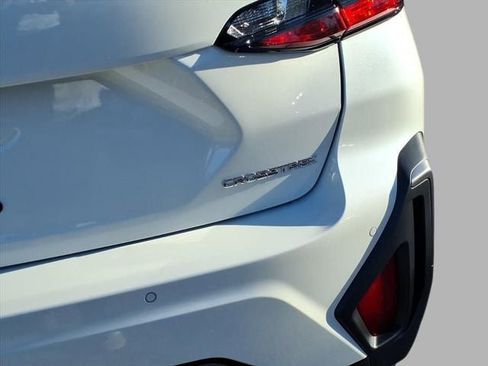 New 2025 Subaru Crosstrek 2.5i Limited w/ Crosstrek Mirror Package image 19