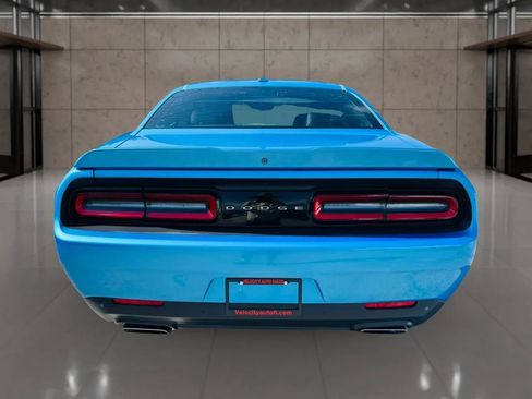 Used 2015 Dodge Challenger R/T Plus RWD image 6