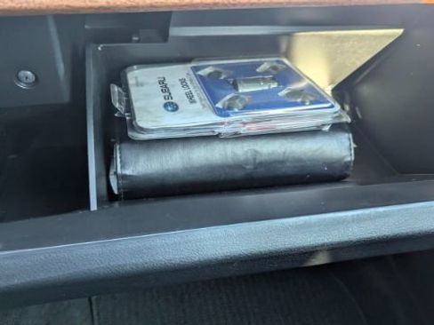 Used 2013 Subaru Outback 3.6R Limited image 38