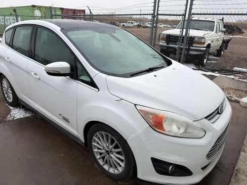 Used 2016 Ford C-MAX Energi SEL w/ Equipment Group 302A image 2