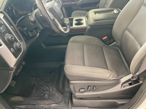 Used 2017 GMC Sierra 1500 SLE image 19