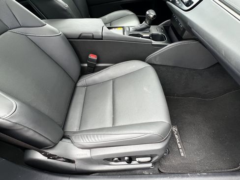 Certified 2025 Lexus ES 350 w/ Premium Package image 45