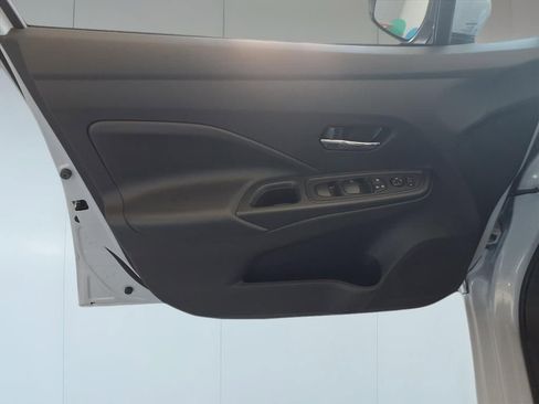 New 2025 Nissan Versa SV w/ Trunk Package image 9