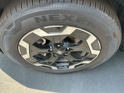 Certified 2026 Hyundai Santa Fe SEL FWD image 9