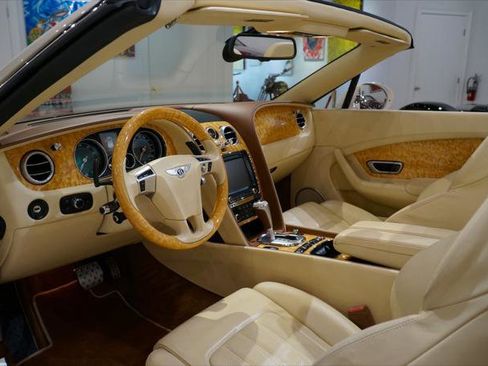 Used 2013 Bentley Continental GT image 14