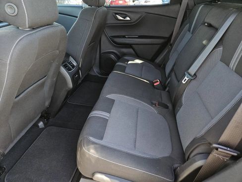 Used 2025 Chevrolet Blazer LT image 28