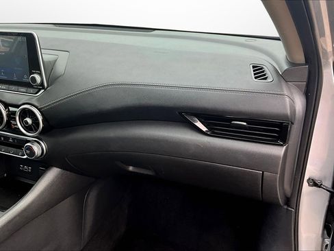Used 2022 Nissan Sentra SV image 21