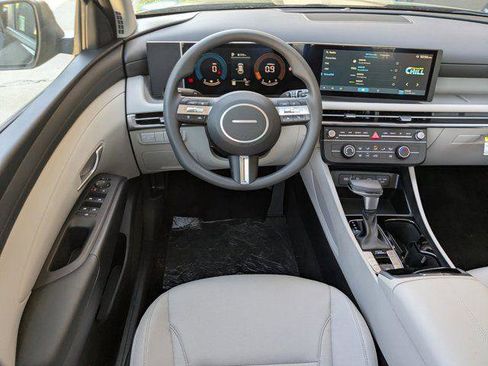 New 2026 Hyundai Tucson SE FWD image 10
