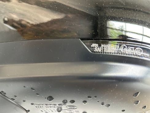 Used 2025 Subaru Forester Sport image 7