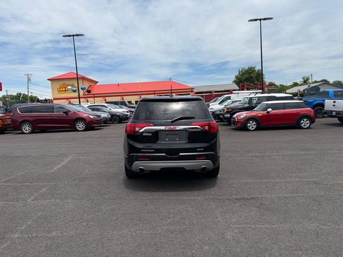 Used 2019 GMC Acadia SLE w/ LPO, Floor Liner Package AWD/4WD image 3