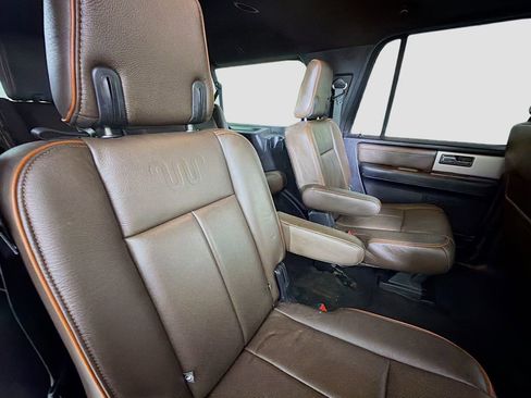 Used 2017 Ford Expedition EL King Ranch image 24