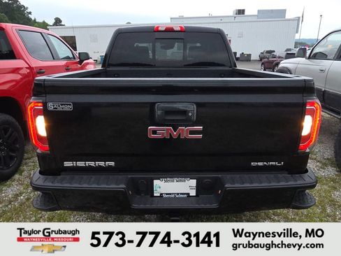 Used 2018 GMC Sierra 1500 Denali AWD/4WD image 5
